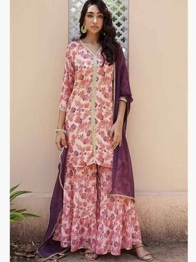 Floral Peach Printed Kurta Set with Plum Dupatta